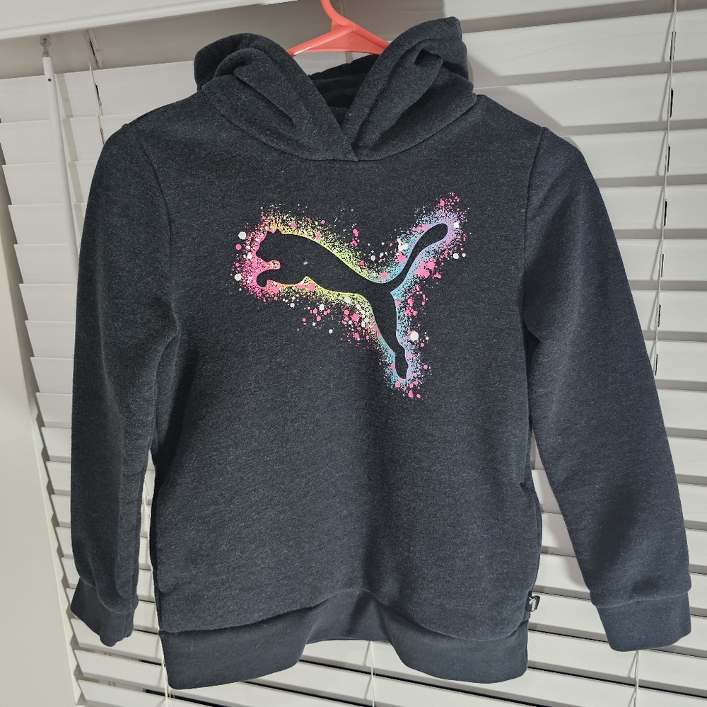 PUMA unisex hoodie youth  M (10-12) Excellent condition
